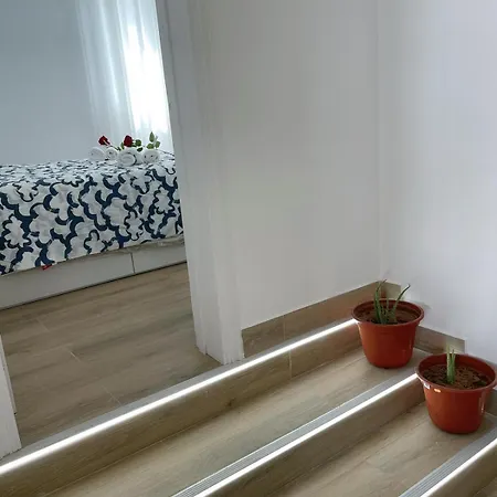 Tony Playa Blanca (Lanzarote)